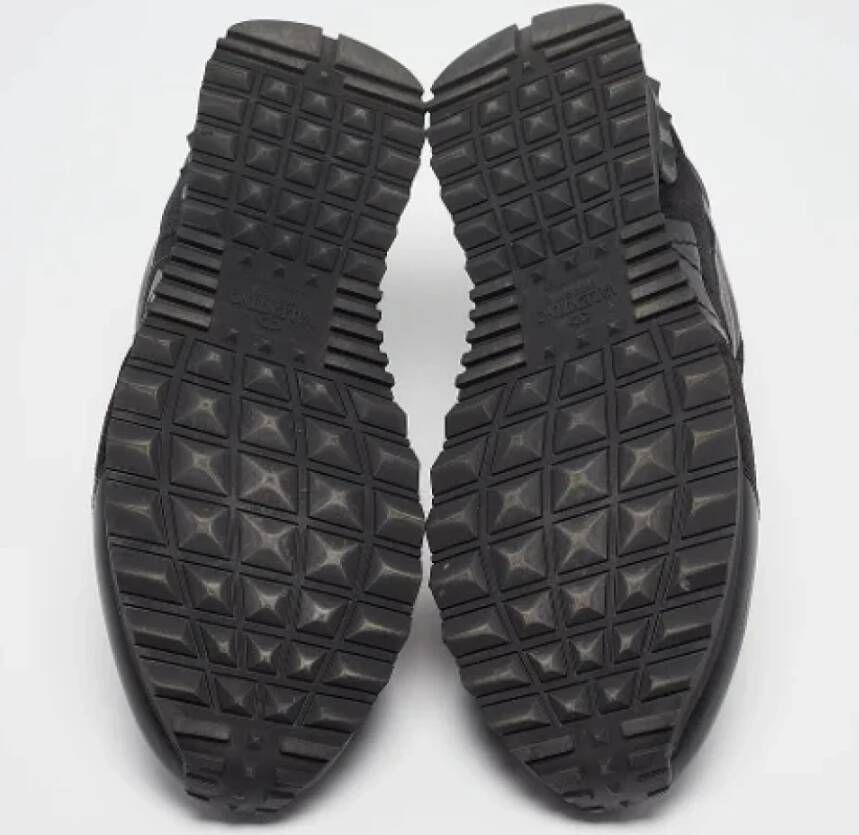 Valentino Vintage Pre-owned Leather sneakers Black Heren