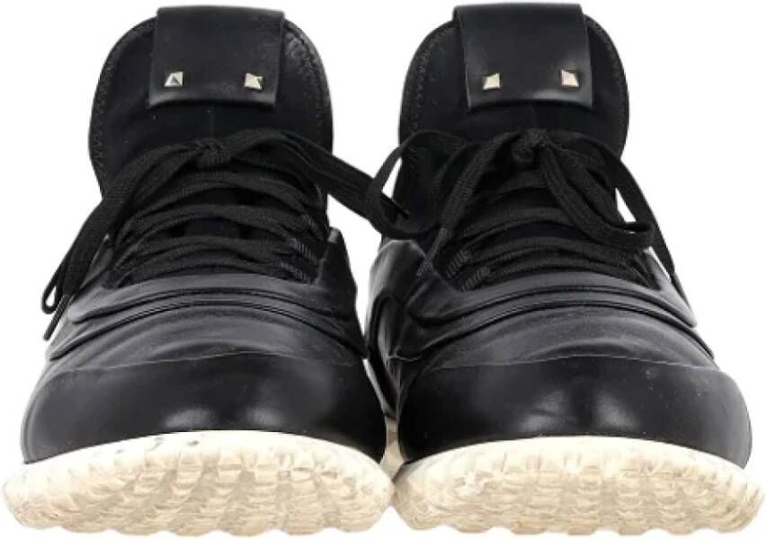 Valentino Vintage Pre-owned Leather sneakers Black Heren