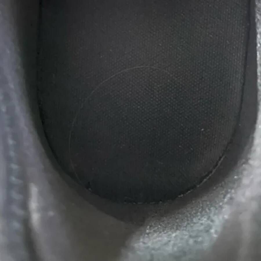 Valentino Vintage Pre-owned Leather sneakers Black Heren