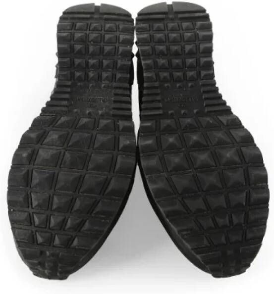 Valentino Vintage Pre-owned Leather sneakers Black Heren