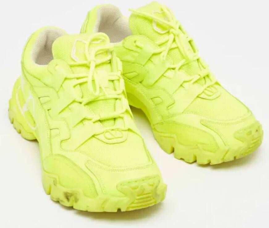 Valentino Vintage Pre-owned Leather sneakers Green Dames