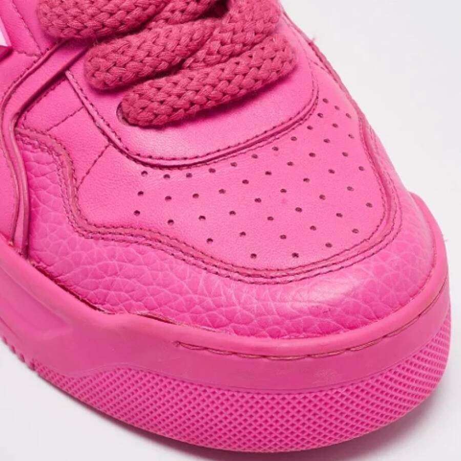 Valentino Vintage Pre-owned Leather sneakers Pink Dames