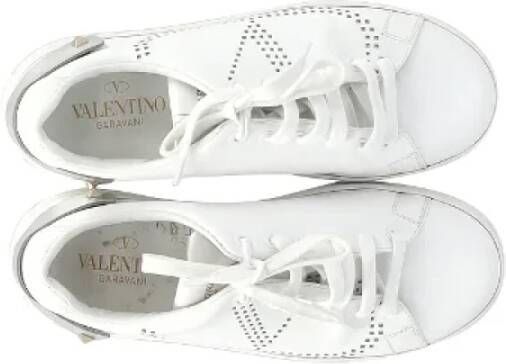 Valentino Vintage Pre-owned Leather sneakers White Dames