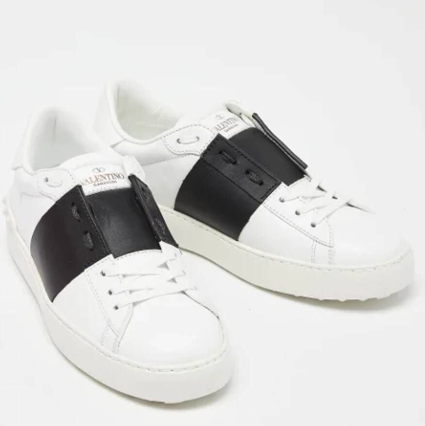 Valentino Vintage Pre-owned Leather sneakers White Dames