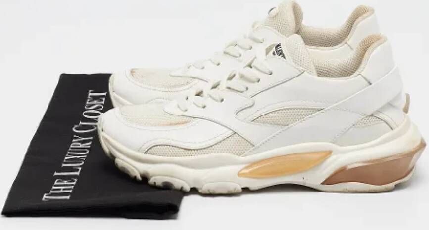 Valentino Vintage Pre-owned Leather sneakers White Dames