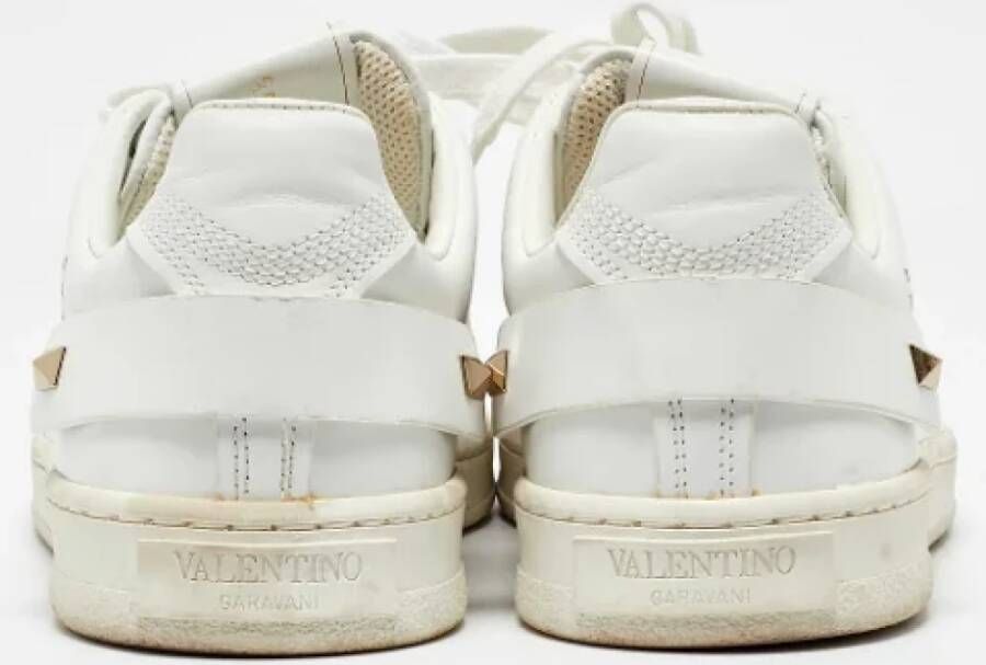 Valentino Vintage Pre-owned Leather sneakers White Dames