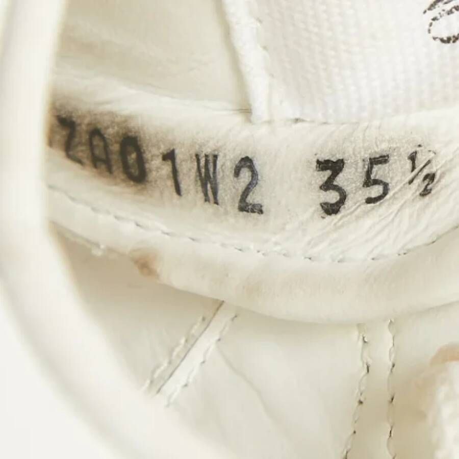 Valentino Vintage Pre-owned Leather sneakers White Dames