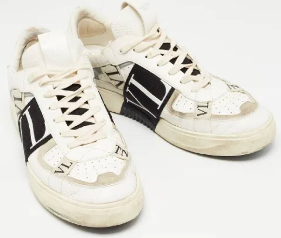 Valentino Vintage Pre-owned Leather sneakers White Heren