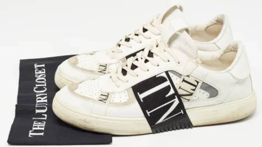 Valentino Vintage Pre-owned Leather sneakers White Heren