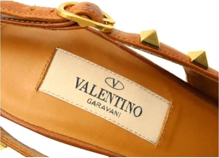 Valentino Vintage Pre-owned Raffia heels Beige Dames