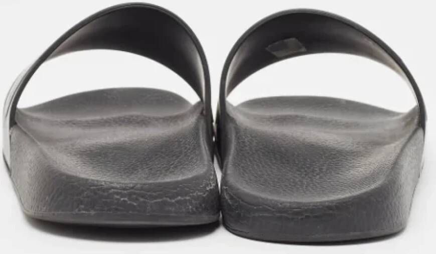Valentino Vintage Pre-owned Rubber flats Black Heren