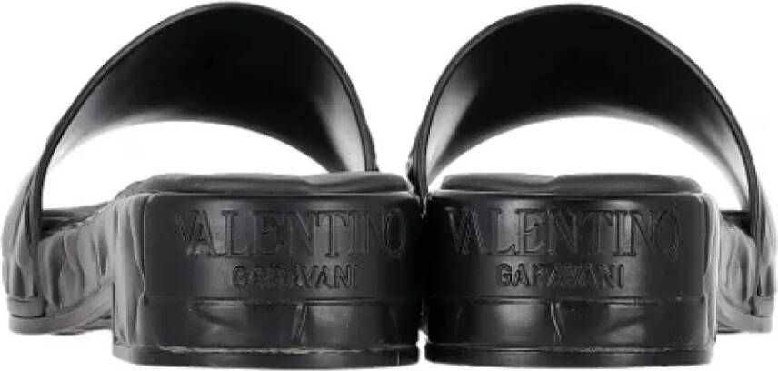 Valentino Vintage Pre-owned Rubber sandals Black Dames