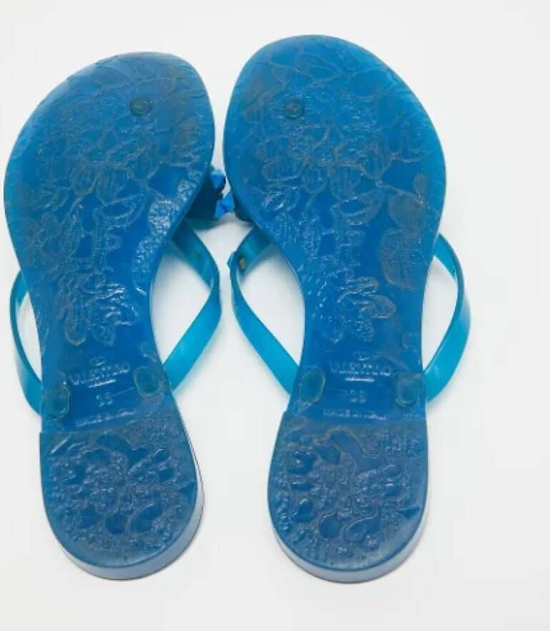 Valentino Vintage Pre-owned Rubber sandals Blue Dames