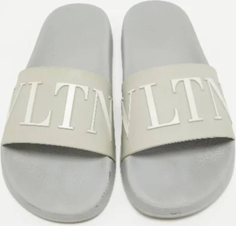 Valentino Vintage Pre-owned Rubber sandals Gray Dames
