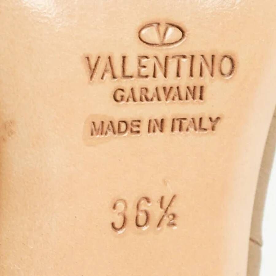 Valentino Vintage Pre-owned Satin heels Beige Dames