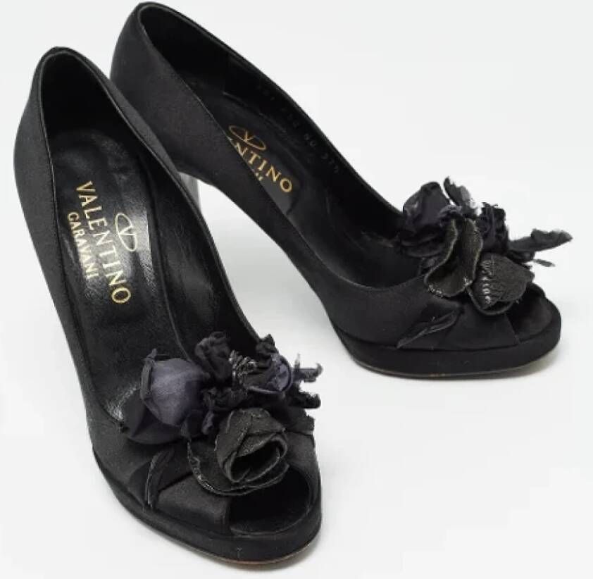 Valentino Vintage Pre-owned Satin heels Black Dames