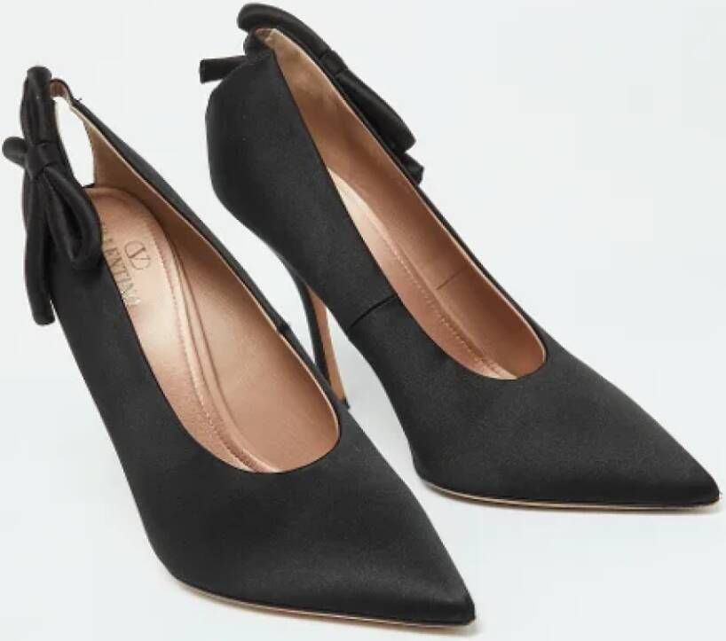Valentino Vintage Pre-owned Satin heels Black Dames