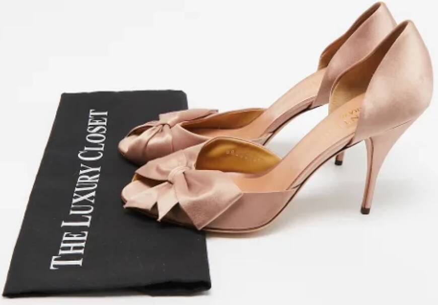 Valentino Vintage Pre-owned Satin heels Pink Dames