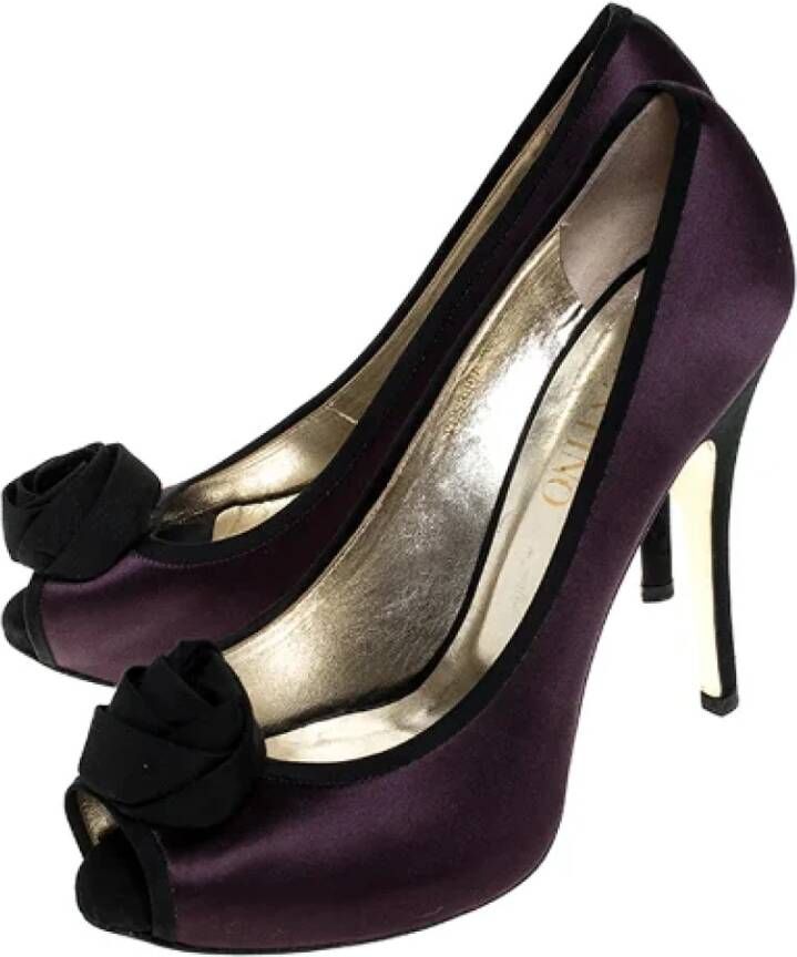 Valentino Vintage Pre-owned Satin heels Purple Dames