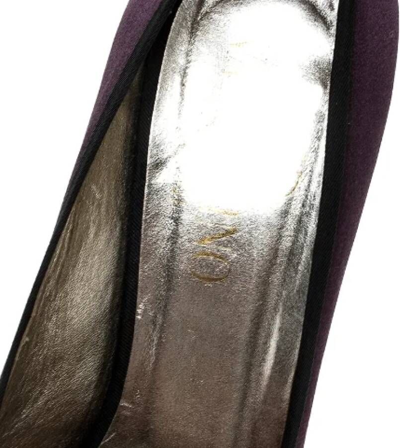 Valentino Vintage Pre-owned Satin heels Purple Dames