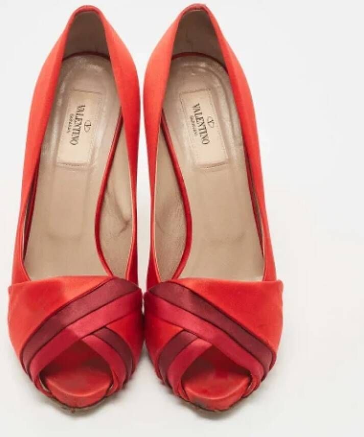 Valentino Vintage Pre-owned Satin heels Red Dames