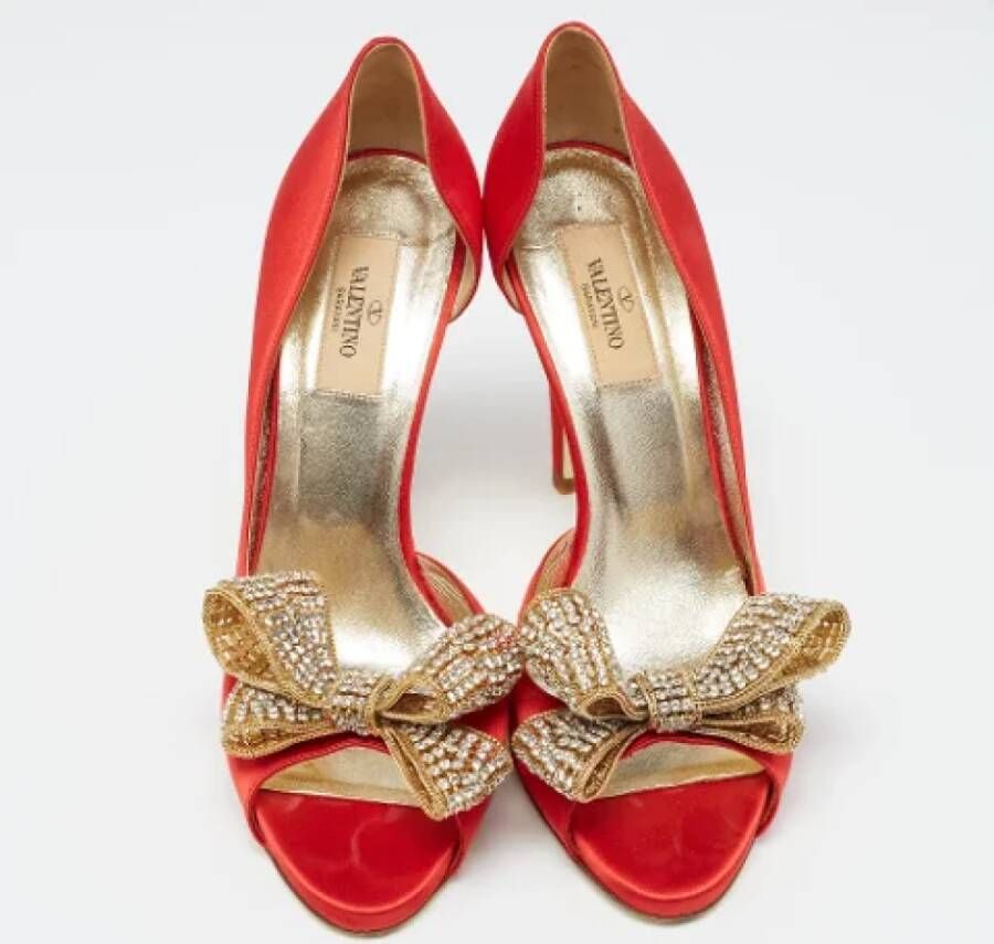 Valentino Vintage Pre-owned Satin heels Red Dames