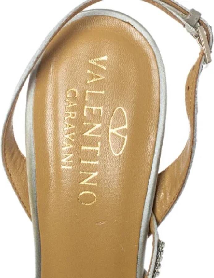 Valentino Vintage Pre-owned Satin sandals Gray Dames