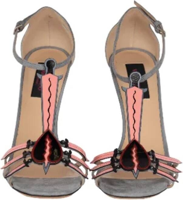 Valentino Vintage Pre-owned Suede sandals Gray Dames