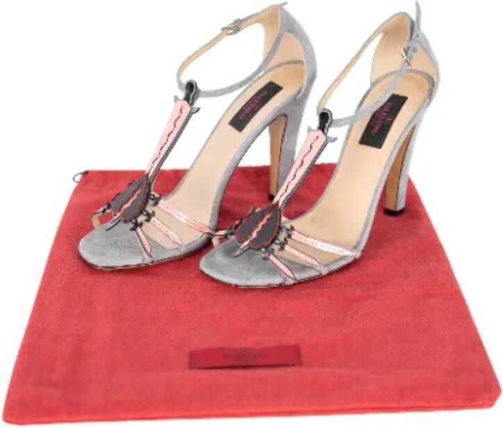 Valentino Vintage Pre-owned Suede sandals Gray Dames
