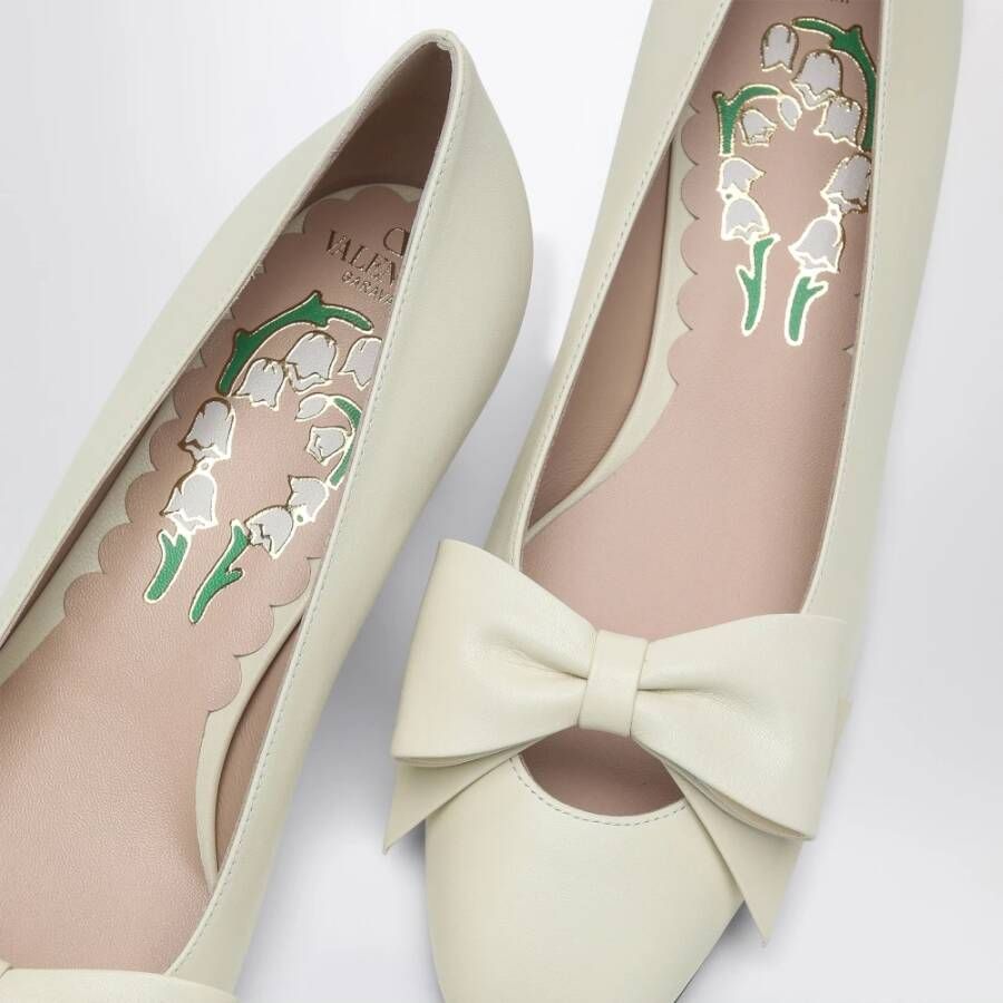 Valentino Witte Bowow Middelhoge Hak Pumps