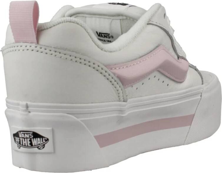 Vans Verhoog je sneaker game met KNU Stack White Dames