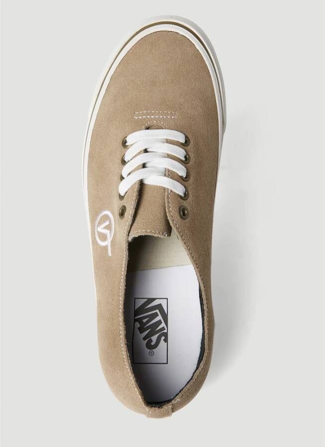 Vans Suède Leren Sneakers Ronde Neus Vetersluiting Beige Heren