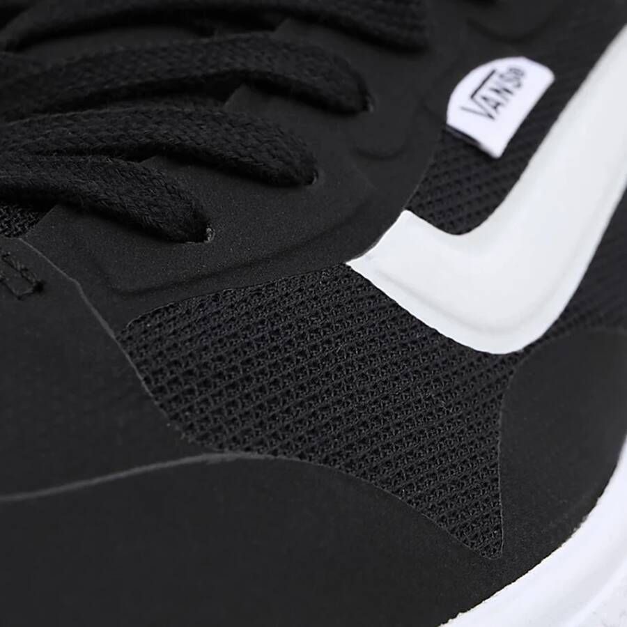 Vans Ultrarange Exo Zwart Wit Sneakers