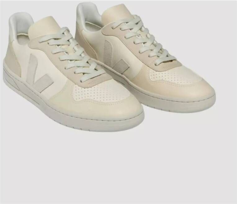 Veja V-10 Sneakers