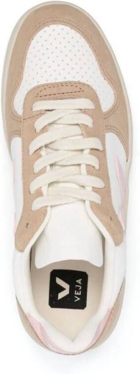 Veja Beige Witte Sneakers met Geperforeerde Details Multicolor Dames