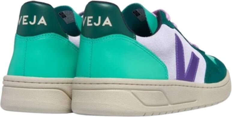 Veja Klassieke Sneaker met Logo Patch Multicolor Dames