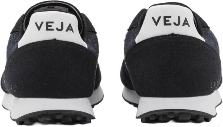 Veja Stijlvolle Sneakers met Vetersluiting