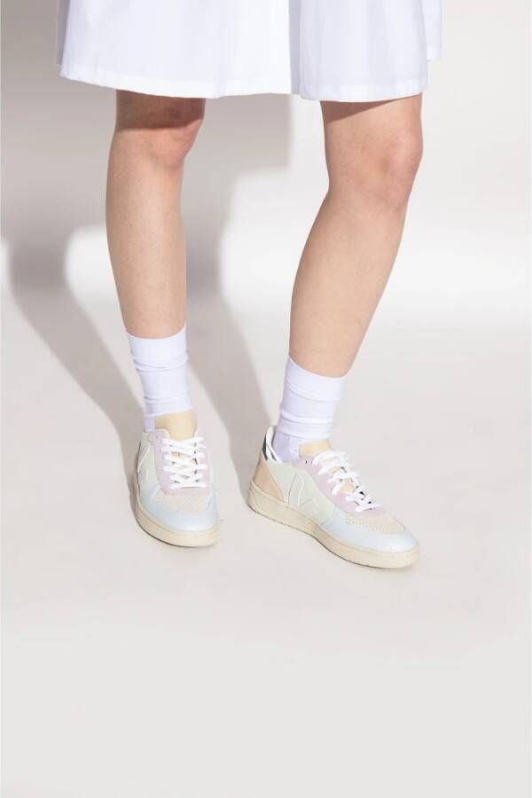 Veja Sneakers Beige Dames