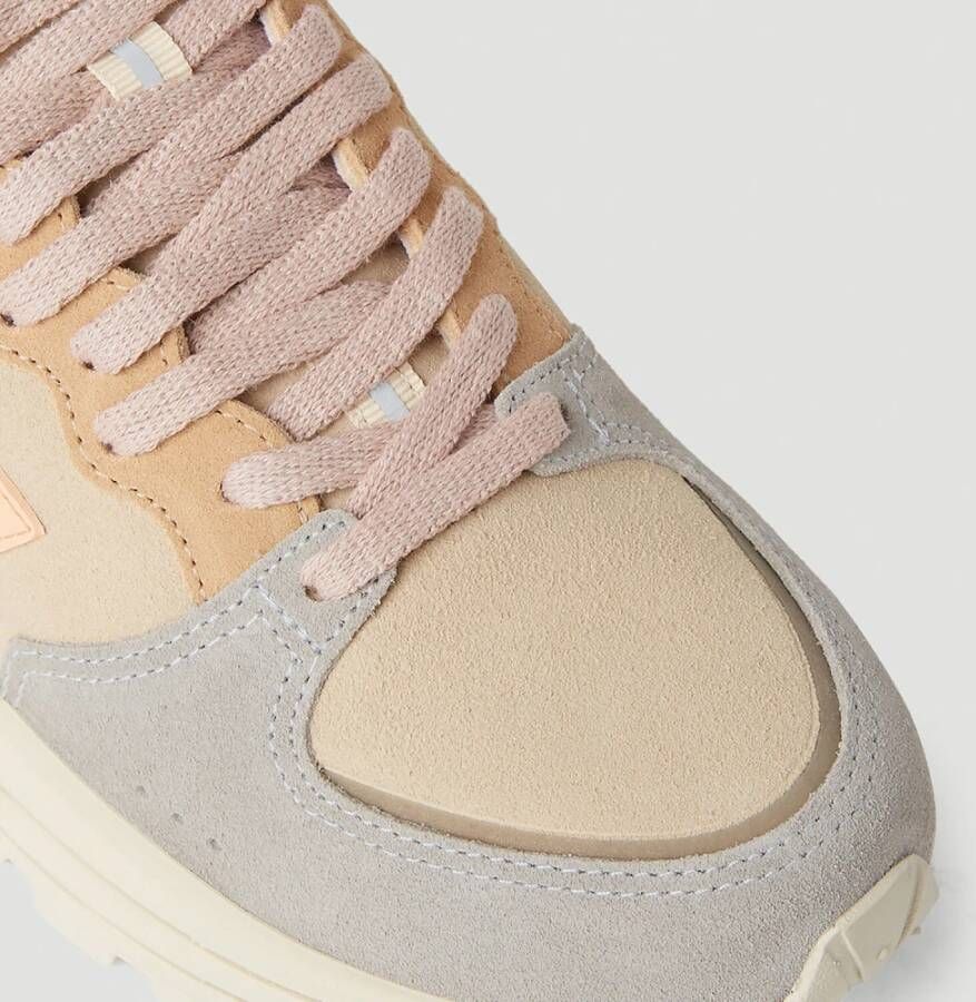 Veja Stijlvolle Venturi Suede Sneakers Beige Dames