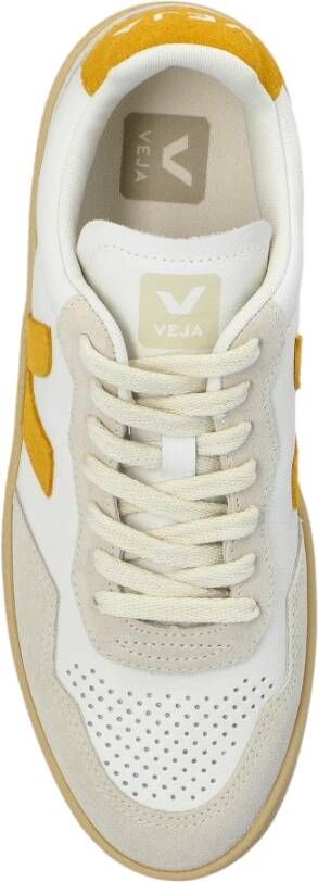 Veja Sneakers V-90 O.t. Leer White Dames