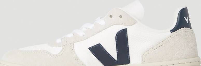 Veja Sneakers van Gerecycled Plastic Mesh Wit Heren