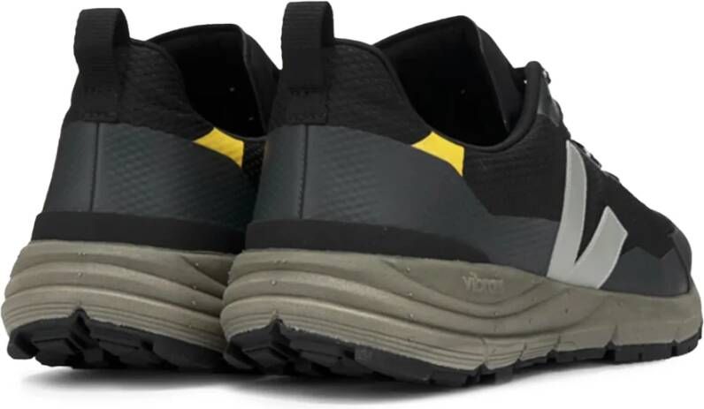 Veja Zwarte Sneakers voor Outdoor Activiteiten Zwart Heren