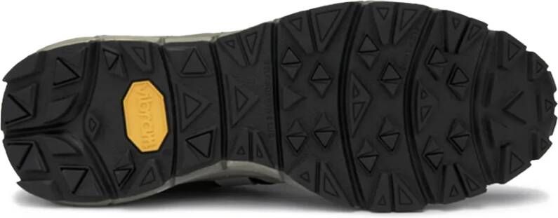 Veja Zwarte Sneakers voor Outdoor Activiteiten Zwart Heren
