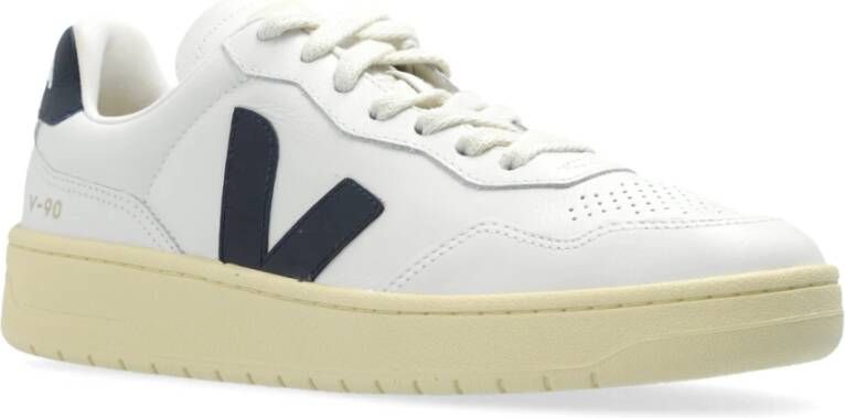 Veja Sportschoenen `V-90 O.t. Leather` White Dames