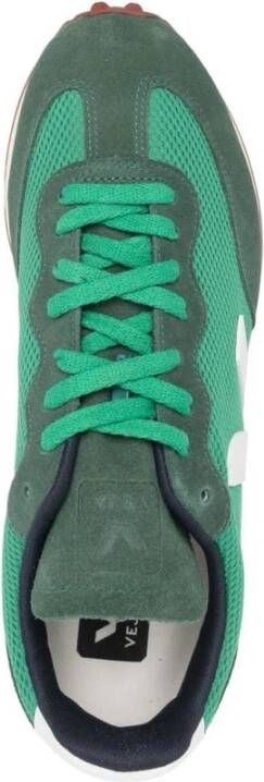 Veja Suede Sneakers met Logo Patch Green Heren