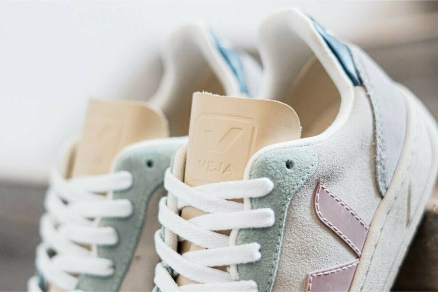 Veja V-10 Sneakers Beige Dames