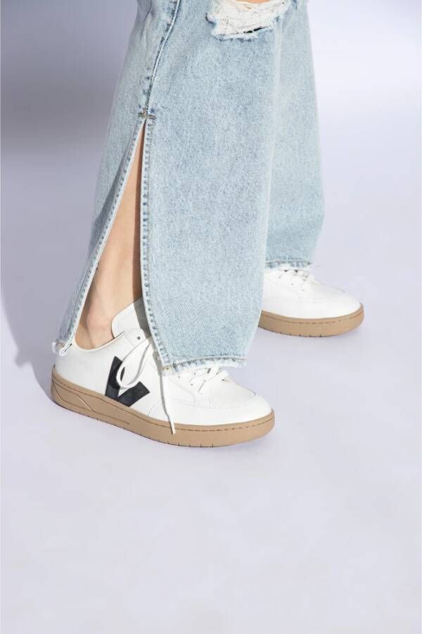 Veja V-12 Leren sneakers White Dames