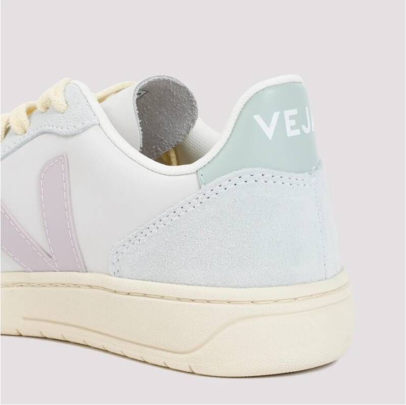 Veja V10 Sneakers in Gravel Parme Menthol Multicolor Dames