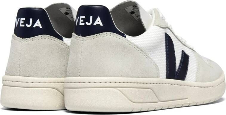 Veja Gerecyclede B-Mesh Sneakers met Marineblauwe Accenten White - Foto 6
