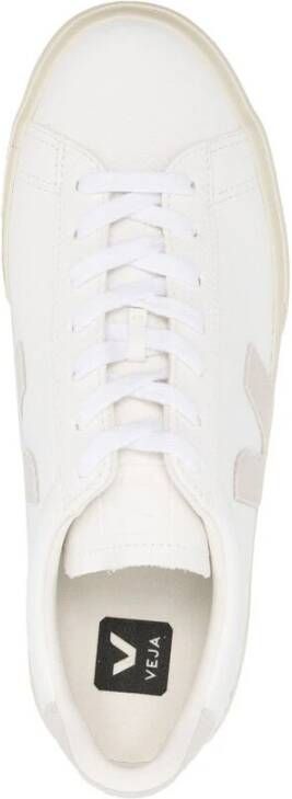 Veja Witte Beige Sneakers Pebbled Suède